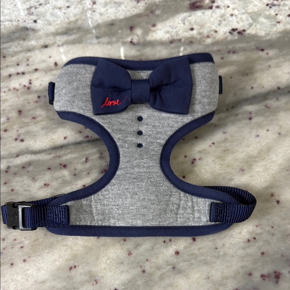 NWOT DOG Bow Tie Harness